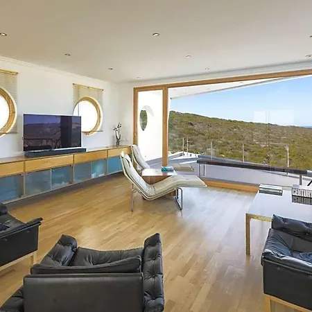 Sleeps 10 Pool Air Con Wifi Villa Boinheira